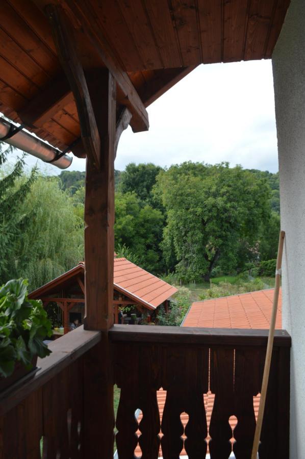 Havasi Gyopar Bed & Breakfast Praid Exterior photo